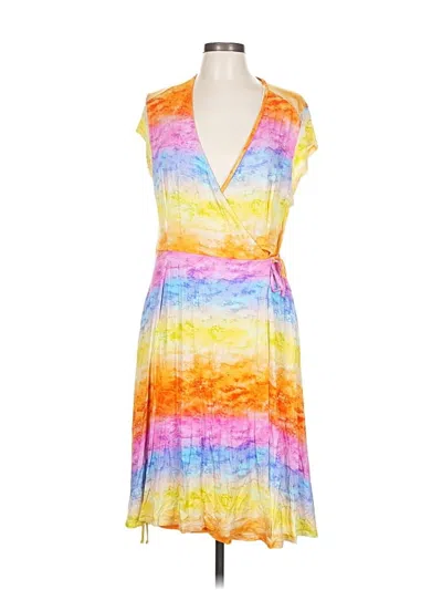 Pre-owned Muse Cocktail Dress In Yellow