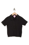 Muse Short Sleeve Textured Button-up Crop Top In Black