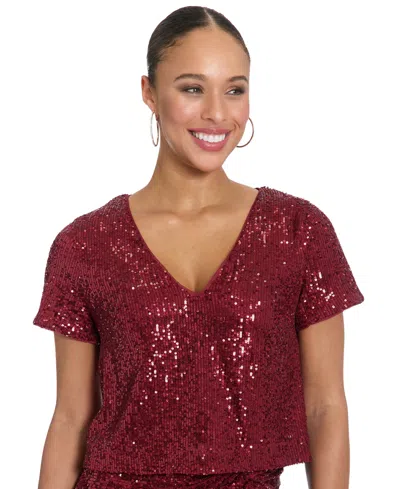 Muse Women's Textured V-neck Top In Red