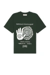 MUSEUM OF PEACE AND QUIET MANO CURATIVA T-SHIRT