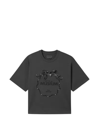 Musium Div. Bow-graphic T-shirt In Gray