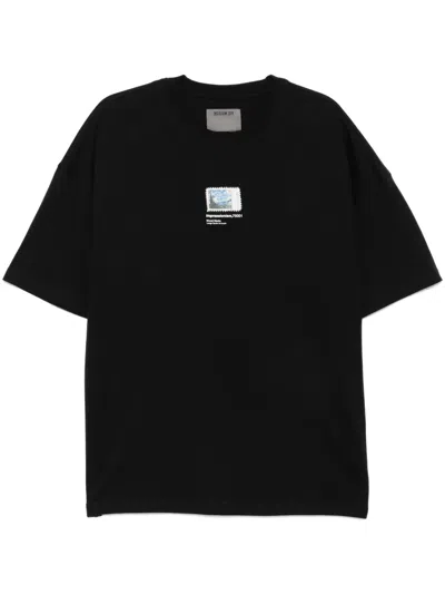 Musium Div. Graphic-print T-shirt In Black