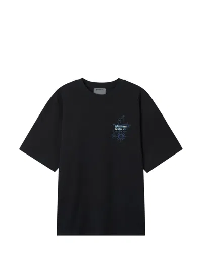 Musium Div. Graphic-print T-shirt In Black