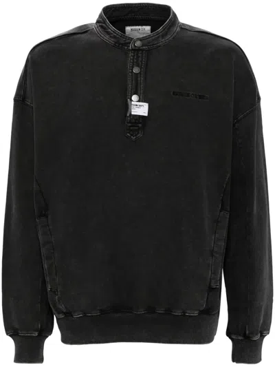 Musium Div. Henley Sweatshirt In Schwarz