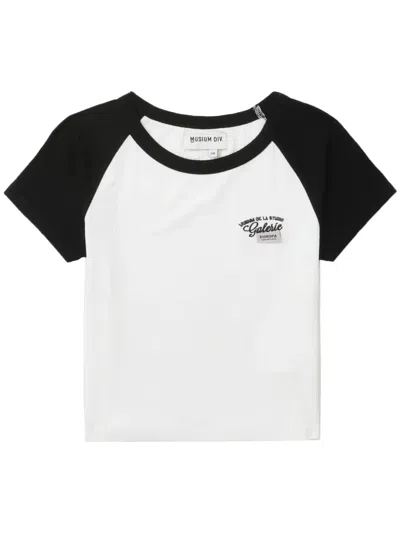 Musium Div. Logo-embroidered Ribbed T-shirt In 白色