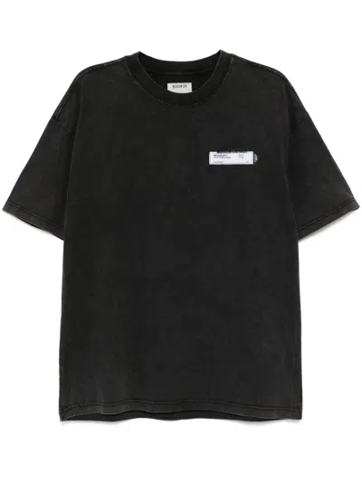 Musium Div. Logo-patch T-shirt In Schwarz