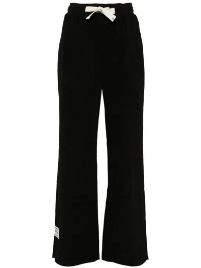 Musium Div. Logo Straight Trousers In Schwarz