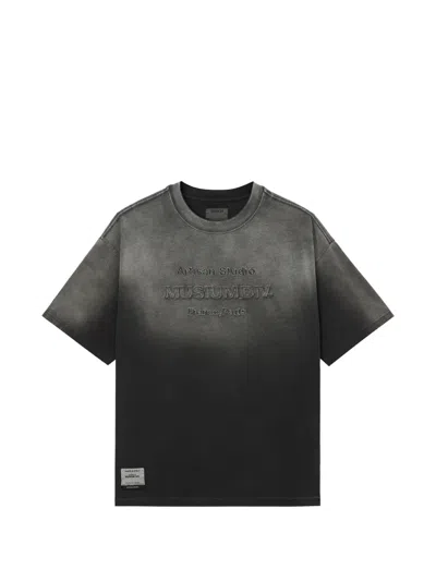 Musium Div. Logo-appliqué T-shirt In Black