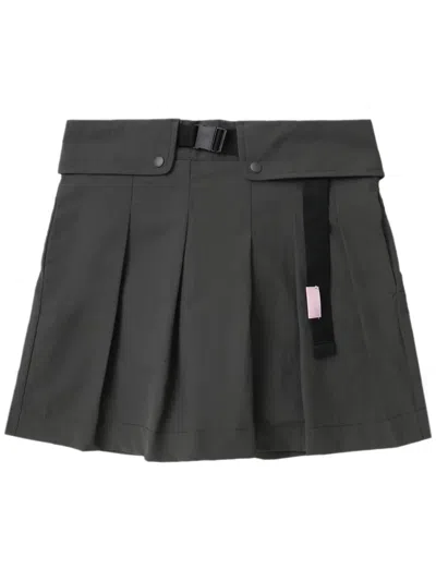 Musium Div. Pleated Buckled Skorts In Green