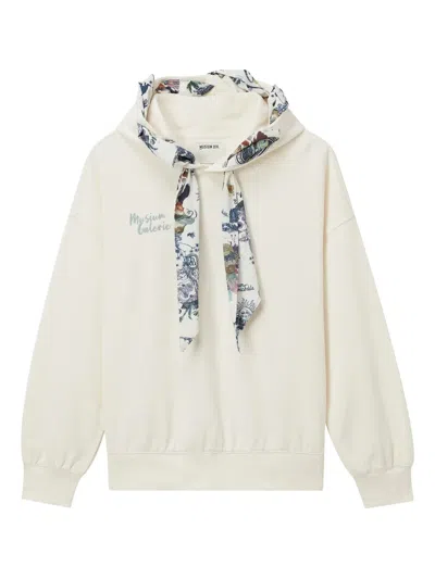 Musium Div. Scarf-detail Hoodie In White