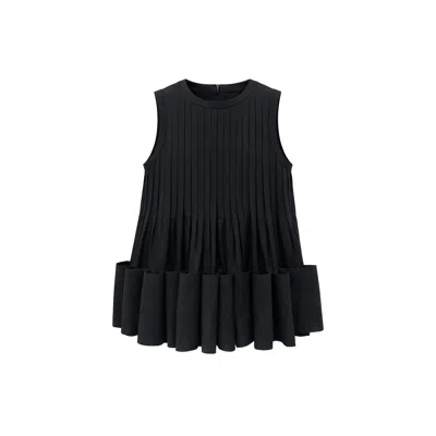 Mute By Jl Women's Pintuck Volume Top Black