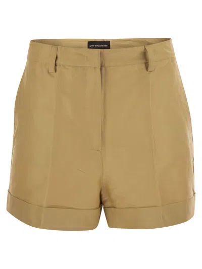 MVP WARDROBE COTTON AND SILK BERMUDA SHORTS