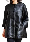 Mycra Pac Rye Leather Raincoat In Black In Black