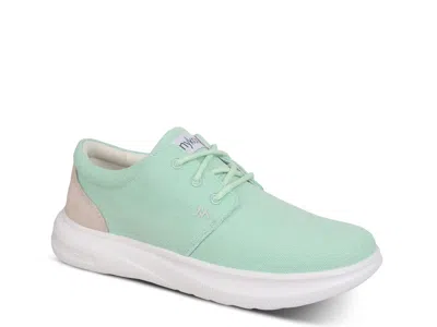 Mykos Lake Sneaker In Green