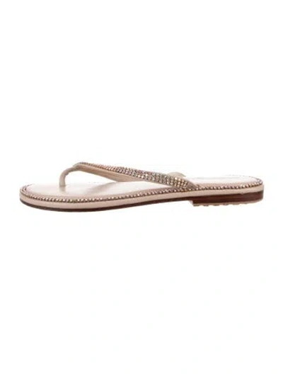Pre-owned Mystique Leather Flip Flops In Neutrals