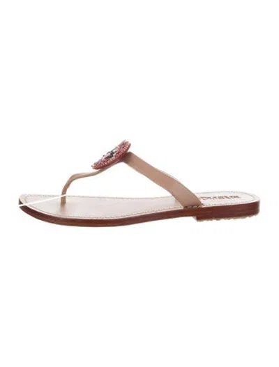 Pre-owned Mystique Leather Graphic Print Flip Flops In Gold/metallic