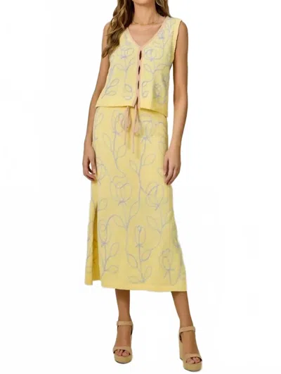 Mystree Bloom Knit Midi Skirt In Lemon In Yellow