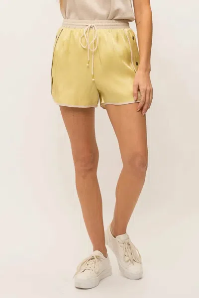 Mystree Lemon Shorts In Yellow