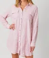 Mystree Textured Shirt Dress In Rose In Multi