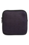 Mytagalongs Double Detachable Pouch In Black Scallops Tonal
