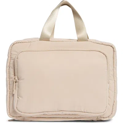 Mytagalongs Hanging Toiletry Case