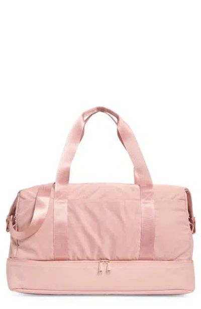 Mytagalongs Toronto Duffle Bag In Blush