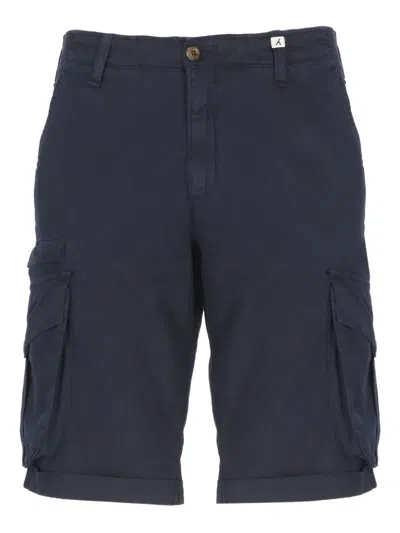 MYTHS CARGO-POCKETS SHORTS