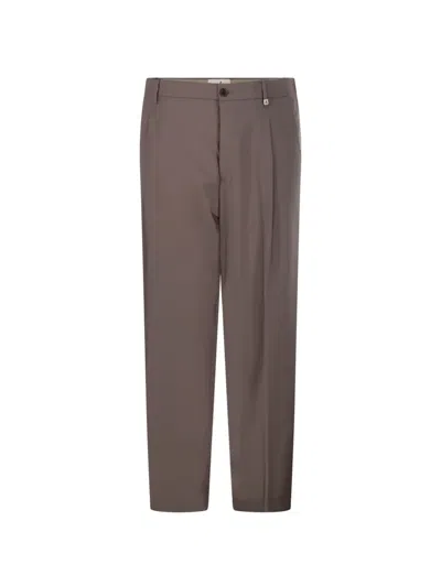 Myths Pleated Trousers In Brown
