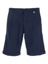 Myths Blue Bermuda Pants With Pences And Turn-up Hem In Linen And Cotton Blend Man