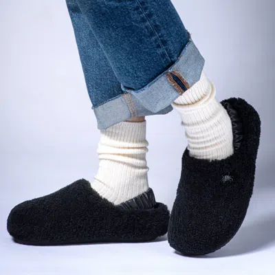 Myyaz Women's Teddy Black Clog
