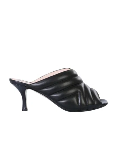 N°21 N21 Open Toe Slip-on Mules In Black