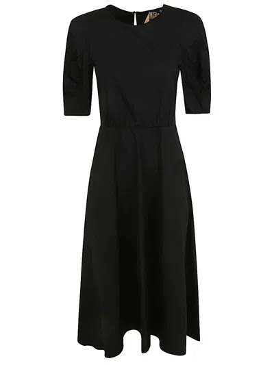N°21 Short Sleeve Midi Dress In Black
