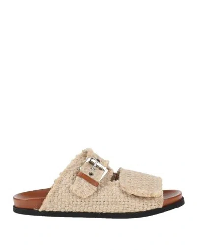 N°21 0 In Beige