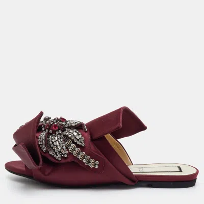 Pre-owned N°21 Knot Size 37 Burgundy Satin Crystal Embellished Flat Mules