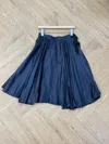 N°21 Lace-up Skirt