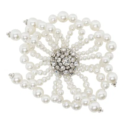 N°21 Pearl Flower Brooch In White