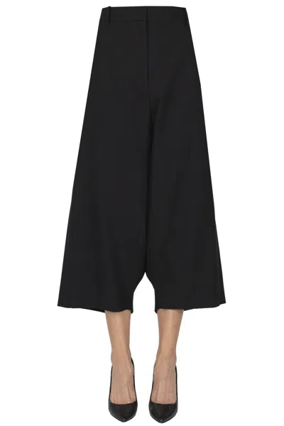 N°21 Pinstriped Bermuda In Black