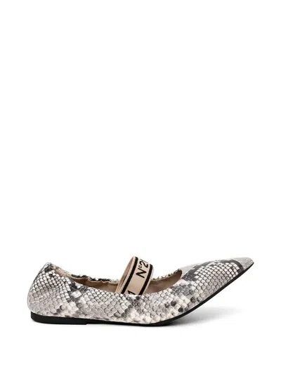 N°21 Pointed-toe Strap Pumps In Gray
