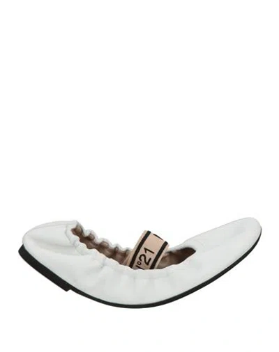 N°21 Woman Ballet Flats White Size 8 Leather In Multi
