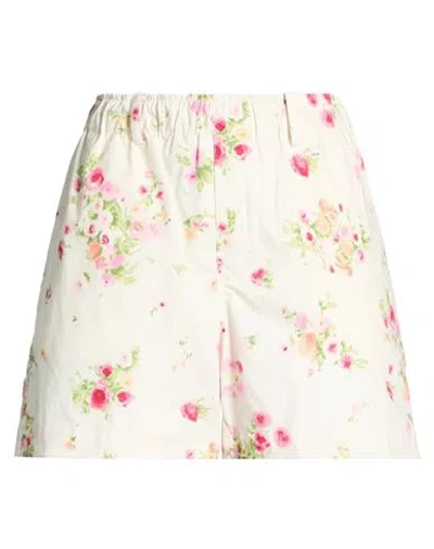 N°21 Woman Shorts & Bermuda Shorts Ivory Size 6 Cotton In Neutral