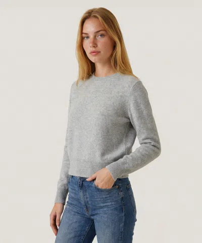 Naadam Cashmere Long Sleeve Cropped Pullover In Gray