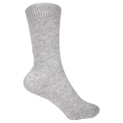 Naadam Cashmere Socks In Cement In Grey