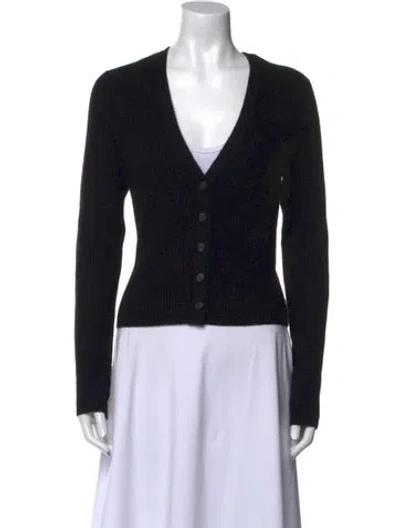 Pre-owned Naadam Cashmere V-neck Sweater In Black
