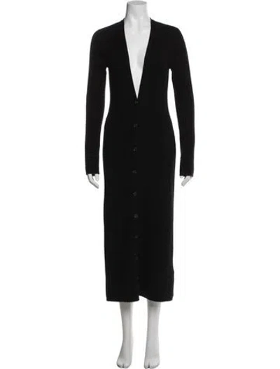 Pre-owned Naadam Cashmere V-neck Sweater In Black