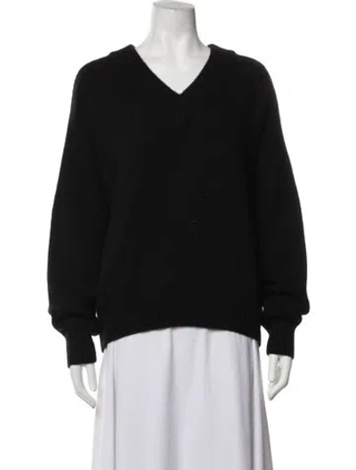 Pre-owned Naadam Cashmere V-neck Sweater In Black
