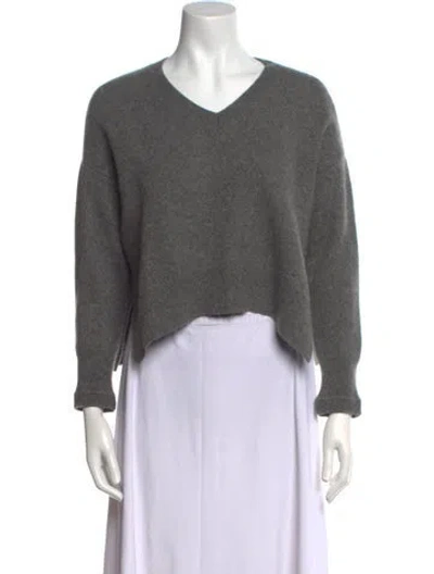 Pre-owned Naadam Cashmere V-neck Sweater In Gray