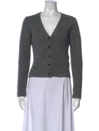 Pre-owned Naadam Cashmere V-neck Sweater In Gray