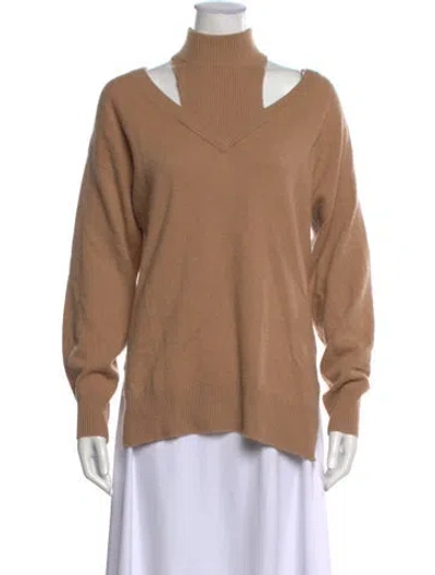Pre-owned Naadam Cashmere V-neck Sweater In Neutrals