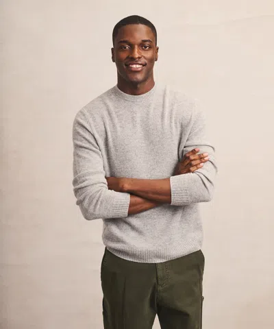 Naadam Lightweight Cashmere Crewneck Sweater In Gray