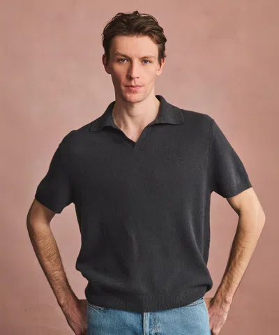 Naadam Lightweight Cashmere Short Sleeve Polo In Black